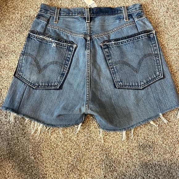 EB Denim Perfect Shorts In Arlie Sz 29 NWT - Picture 3 of 5